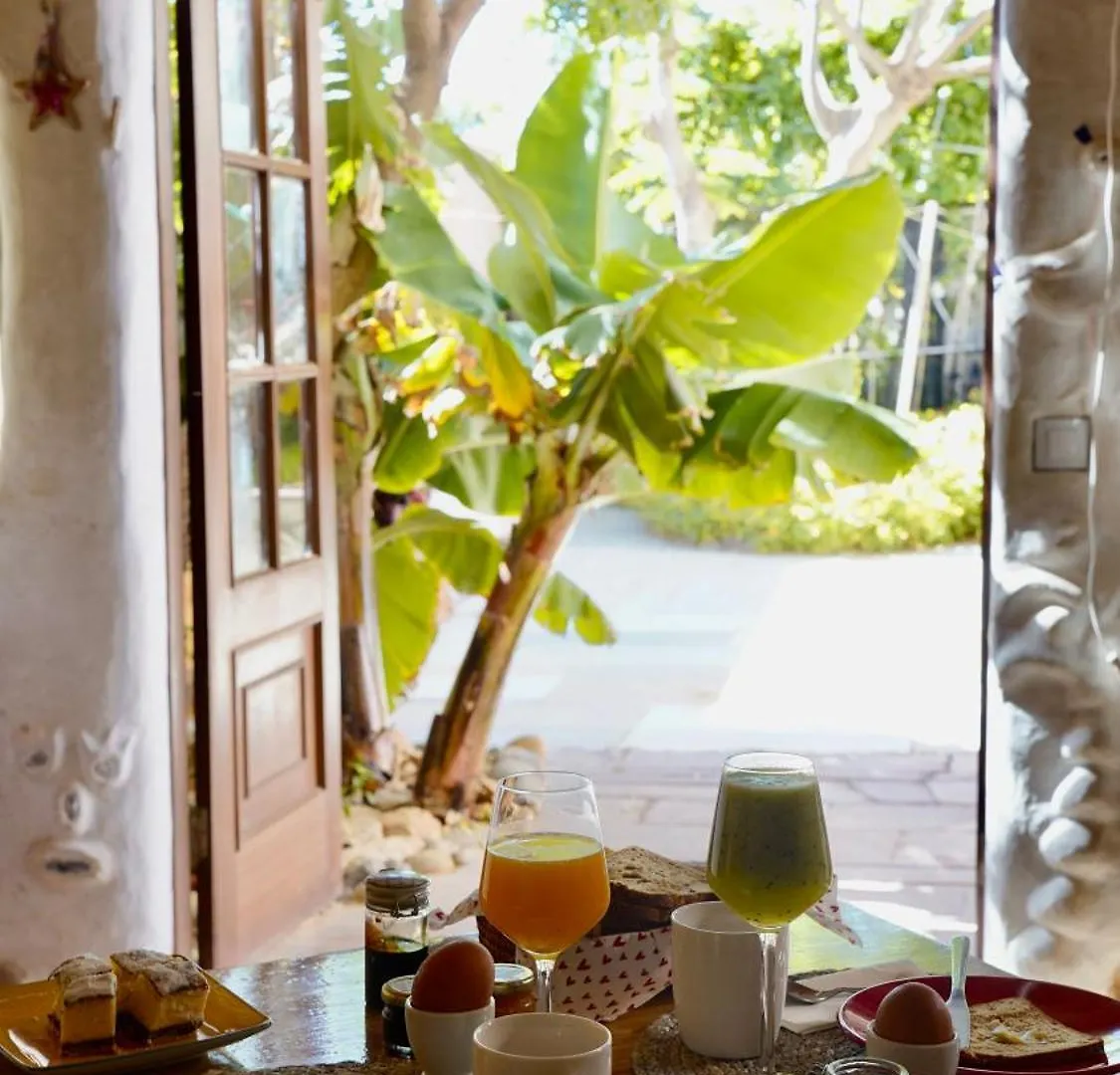 Casa Inspirada Bed and Breakfast Los Estancos Bed & Breakfast